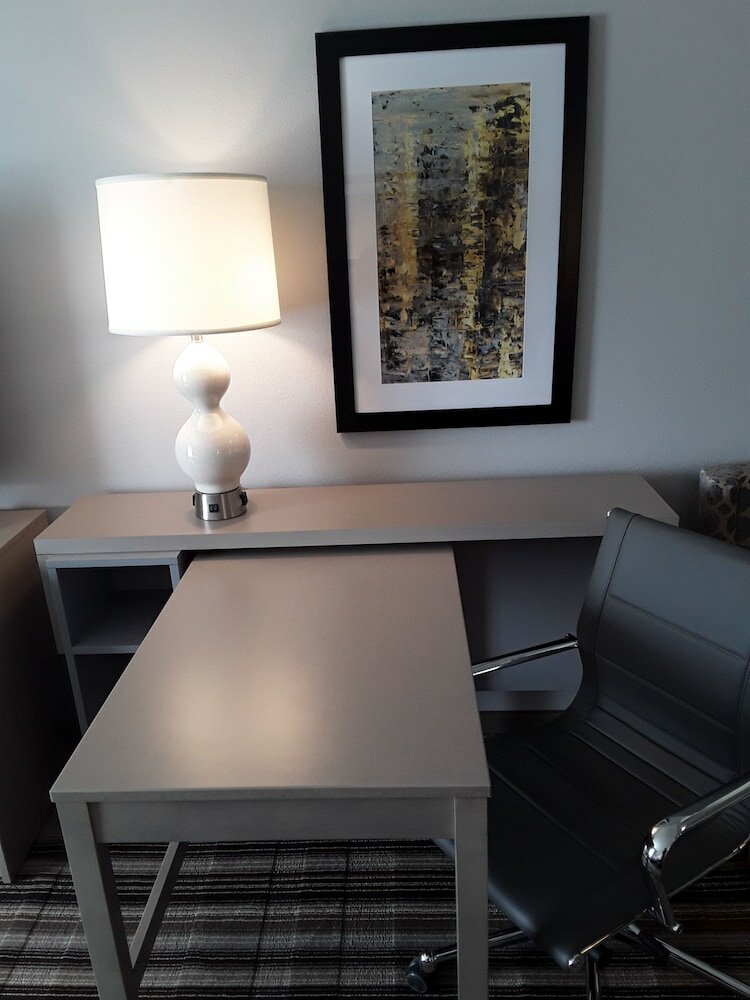 Фото Hawthorn Suites by Wyndham Loveland