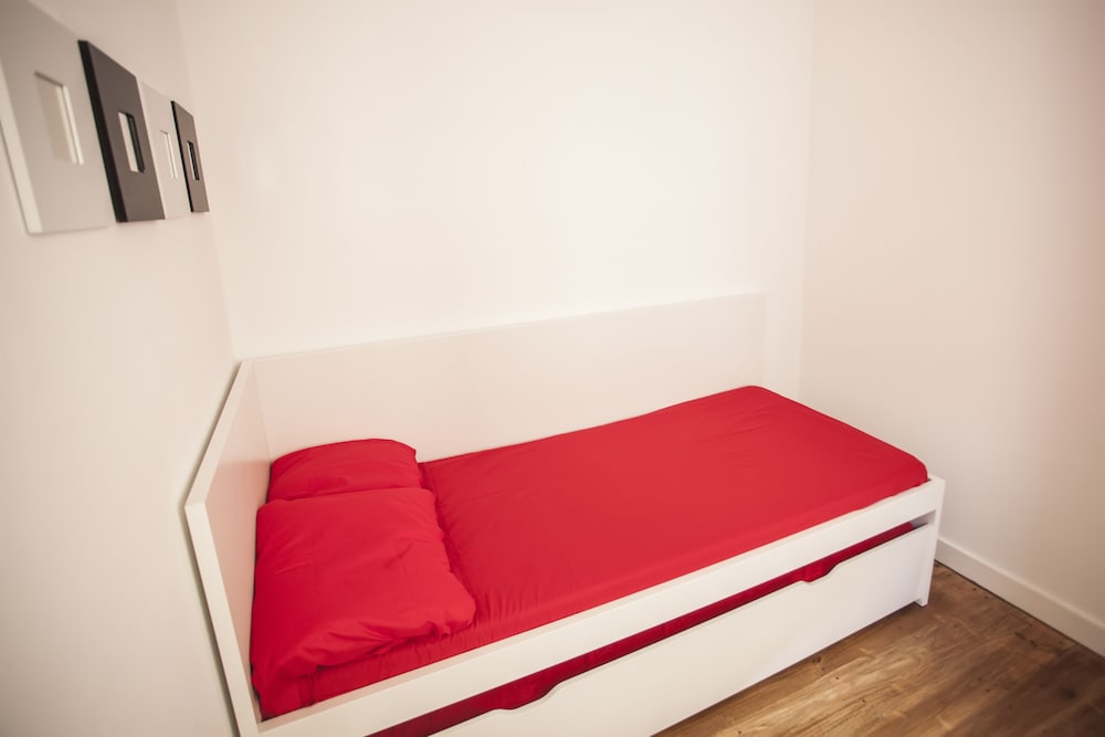 Фото Cool Lisbon Apartment