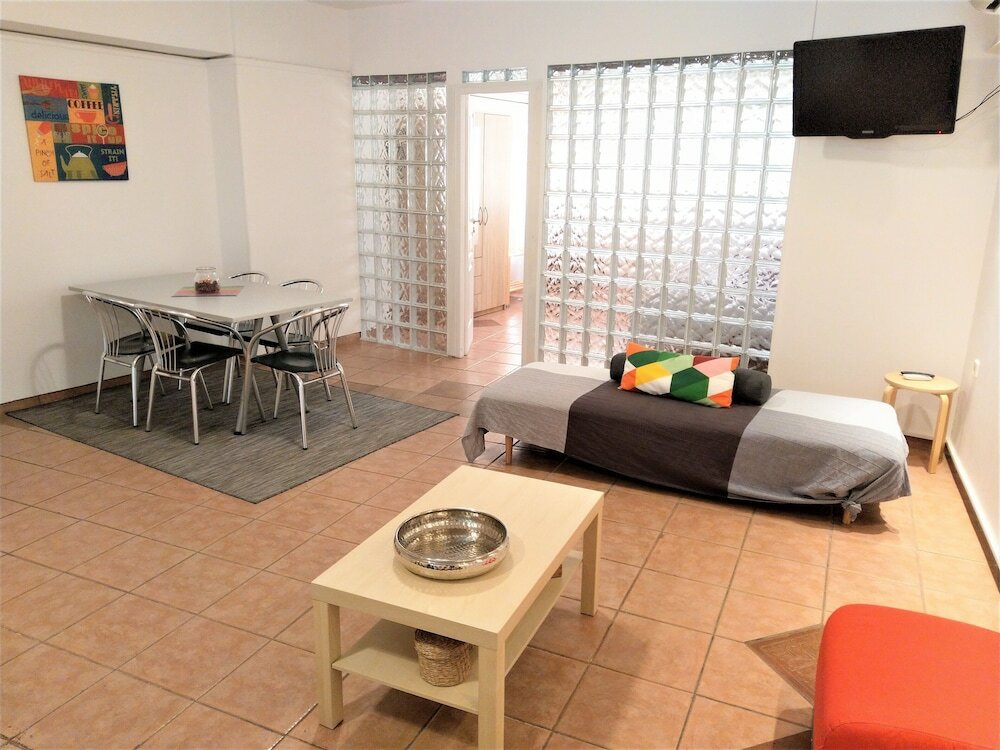 Фото Driopon Apartment