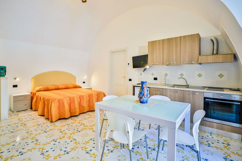 Фото Della Monica Rooms