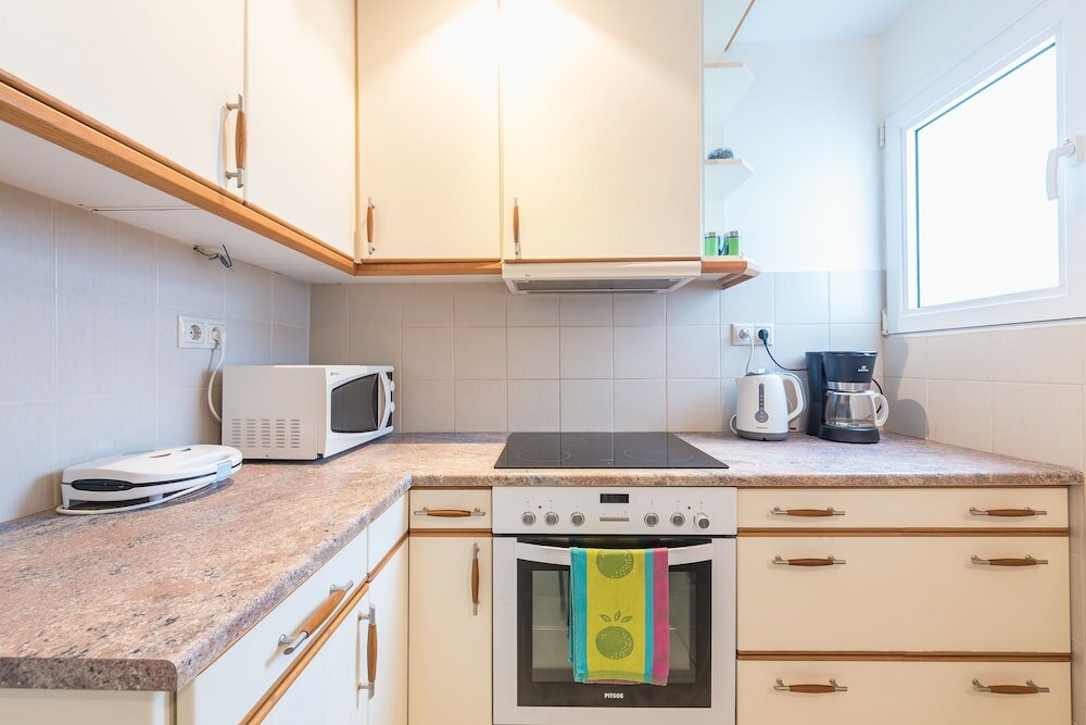 Фото Spacious Holiday Family Home by Cloudkeys