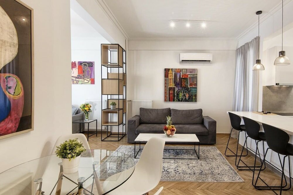 Фото Kolonaki Square Executive Apartment