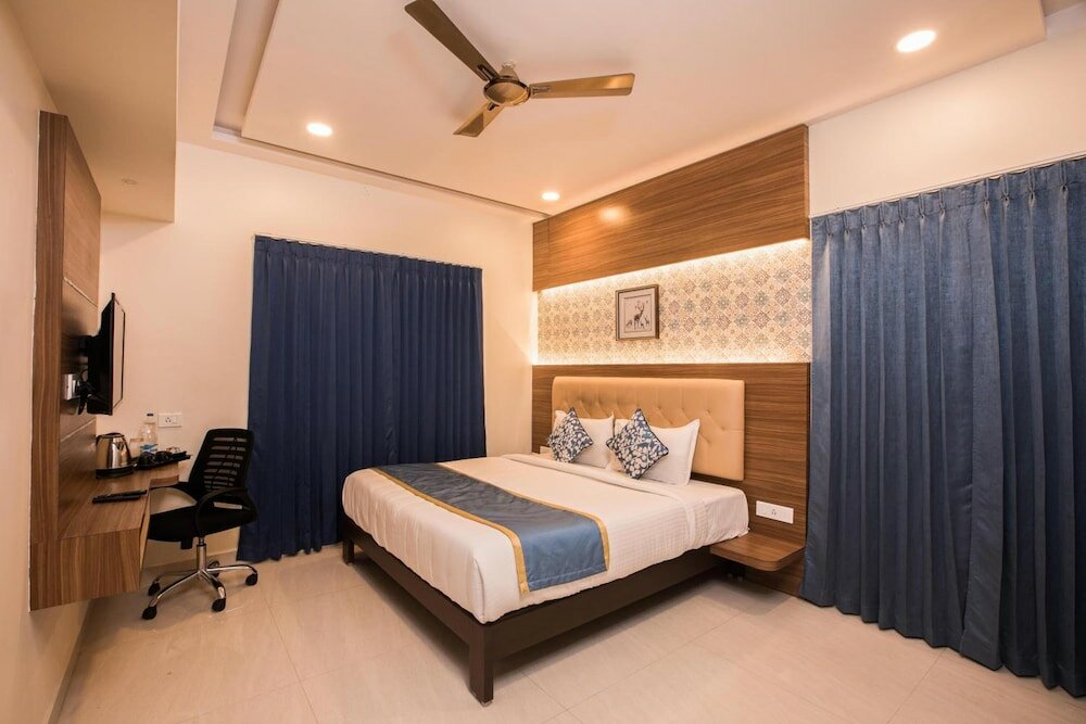 Фото Hotel Sma Grand Inn