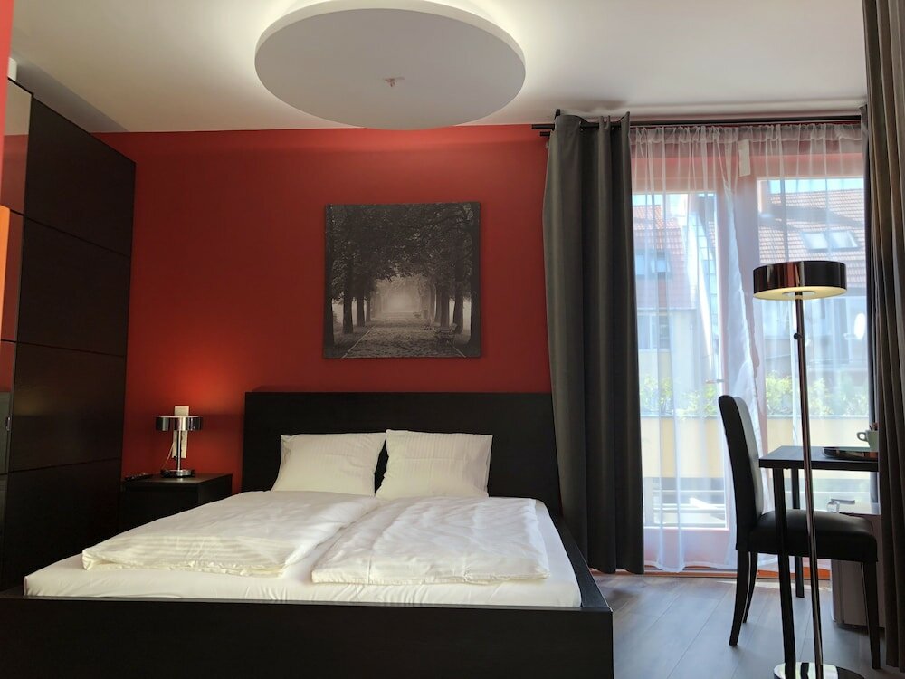 Фото Semiramis Business Hotel
