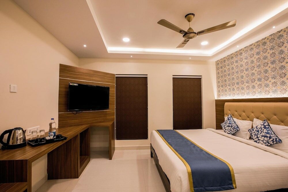 Фото Hotel Sma Grand Inn