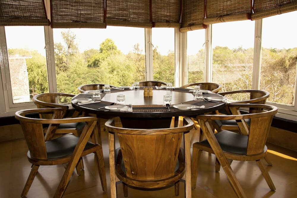 Фото Hotel Shambhu Villas