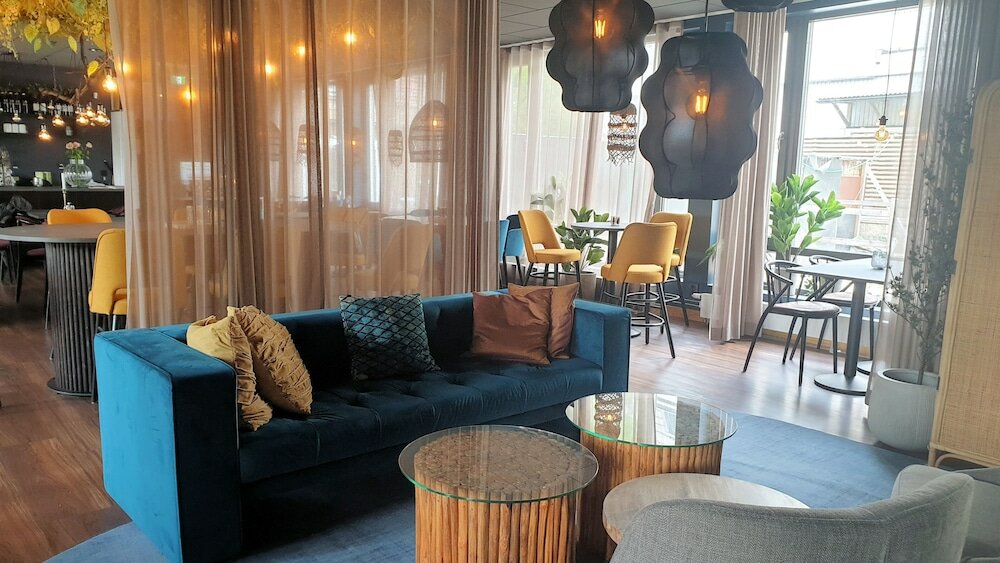 Фото Treetop SPA Hangout & Hotel