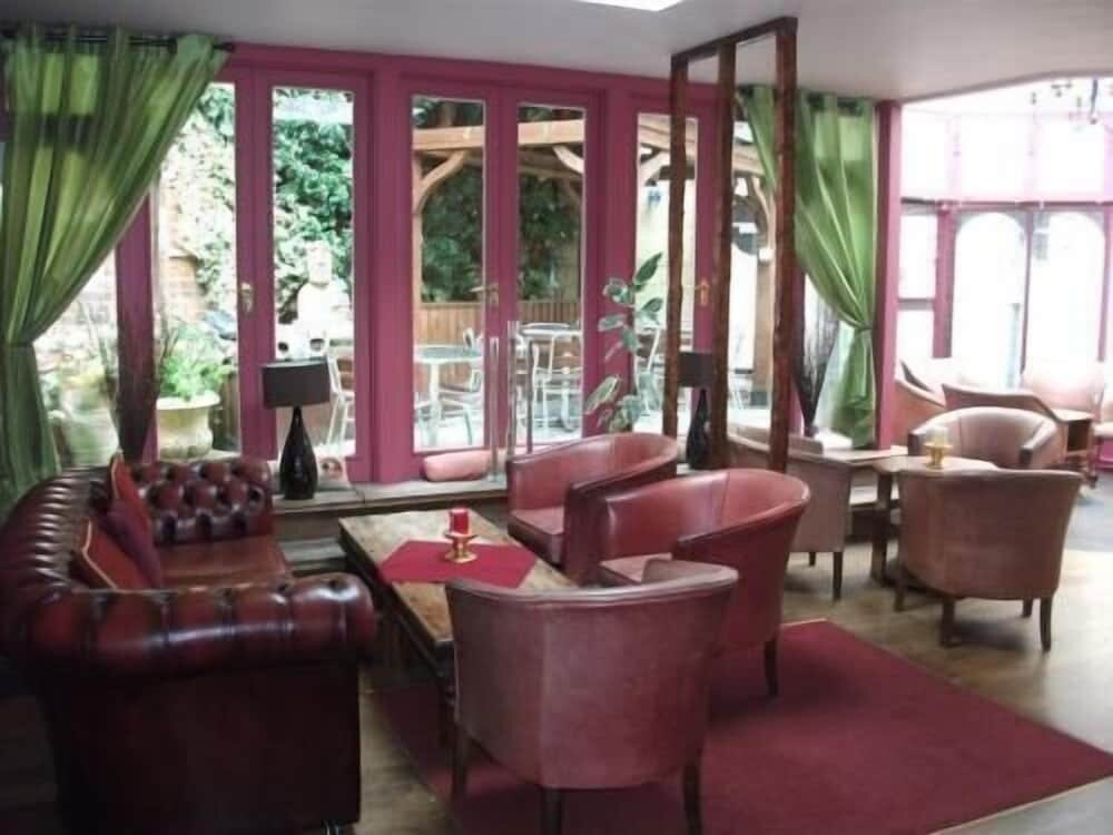 Hotel Saffron Hotel, England, photo