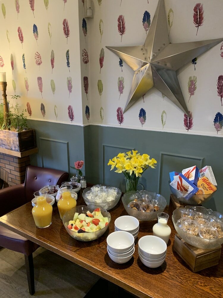 Фото The Allanton Inn