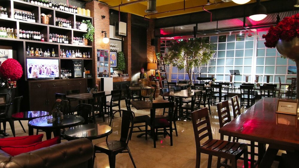 Фото The Arista Hotel