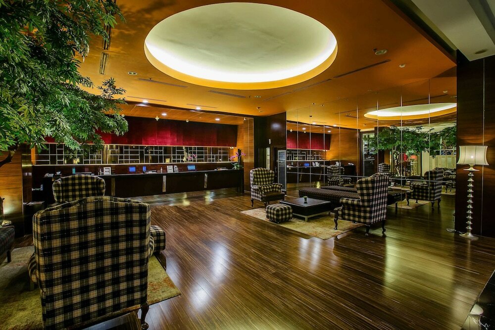 Фото The Arista Hotel