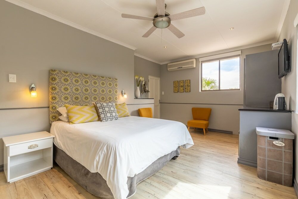 Фото La Roca Guesthouse