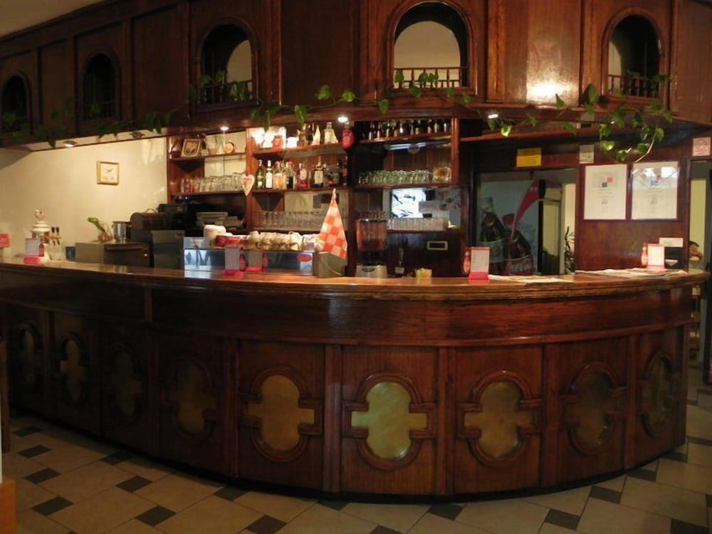 Фото Hotel Mirni Kutak