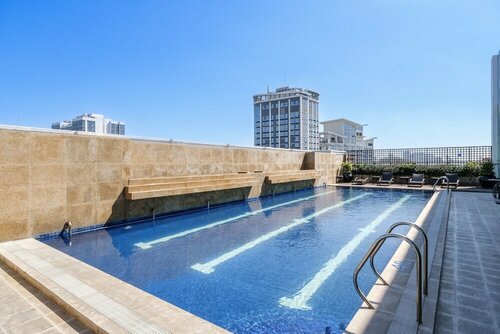 Гостиница Eastwood Richmonde Hotel в Кесон-Сити