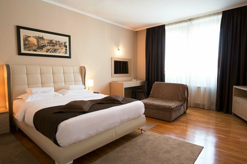 Гостиница Хотел Невски в Белграде