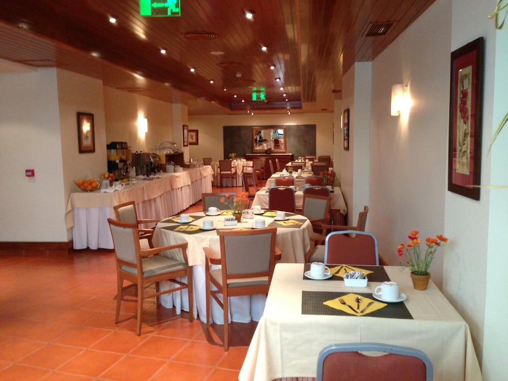 Фото Hotel Camões