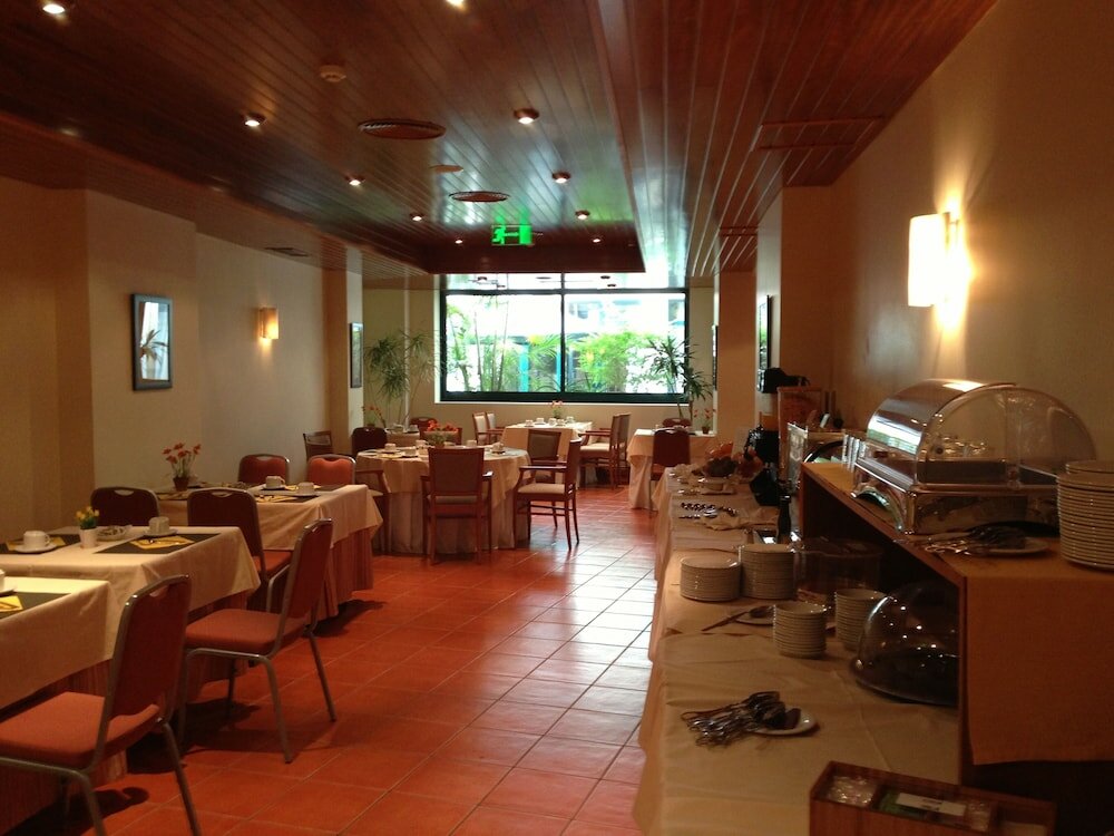 Фото Hotel Camões