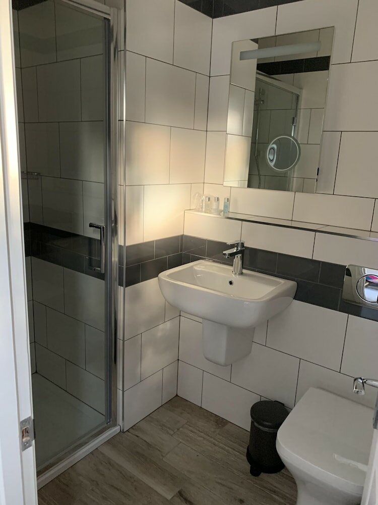 Фото Hensleigh House