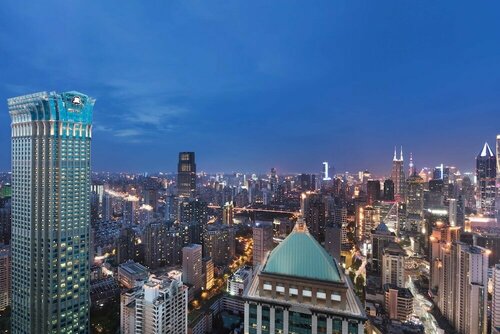 Гостиница The St. Regis Shanghai Jingan в Шанхае