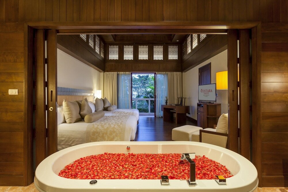 Фото Centara Grand Beach Resort Phuket