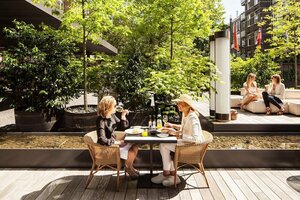 Гостиница Conservatorium Hotel