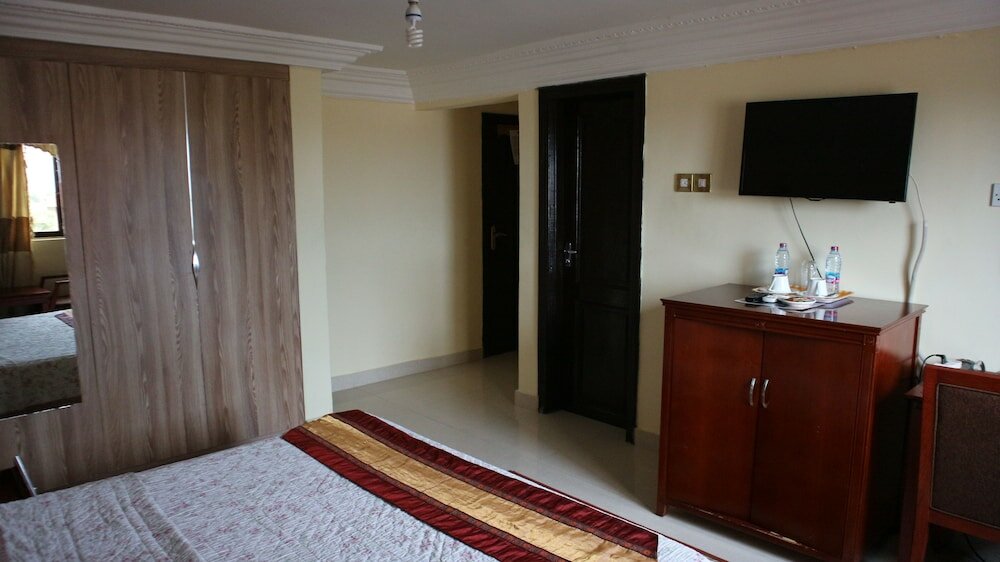 Фото Krisview Hotel