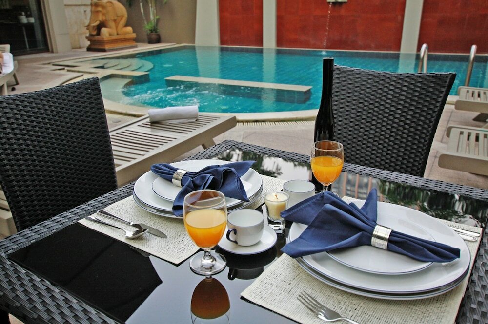 Фото Asoke Residence Sukhumvit by UHG