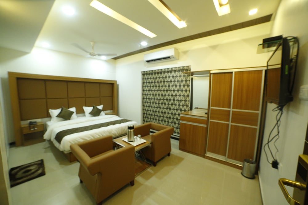 Фото Hotel Swagatam Inn
