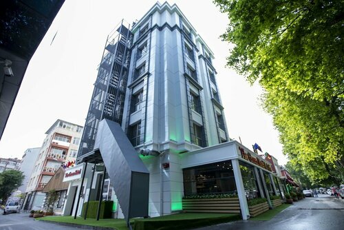 Гостиница The Green Otel в Фатихе