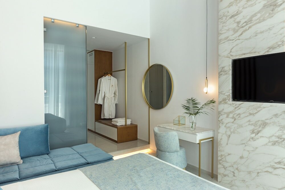 Фото Mirabile Luxury Suites