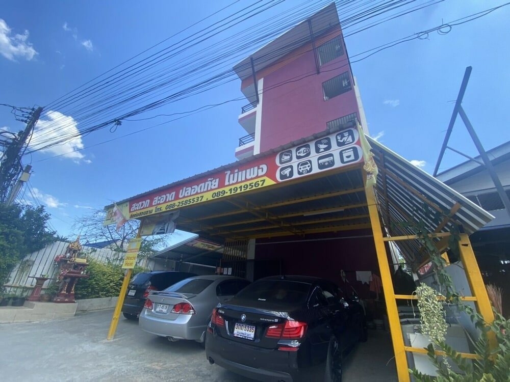 Фото Oyo 1135 Triple A Residence