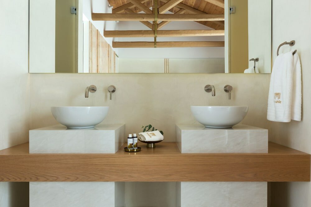 Фото Mirabile Luxury Suites