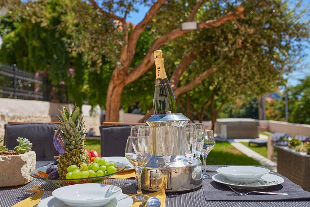 Фото Holiday Home Festina Lente