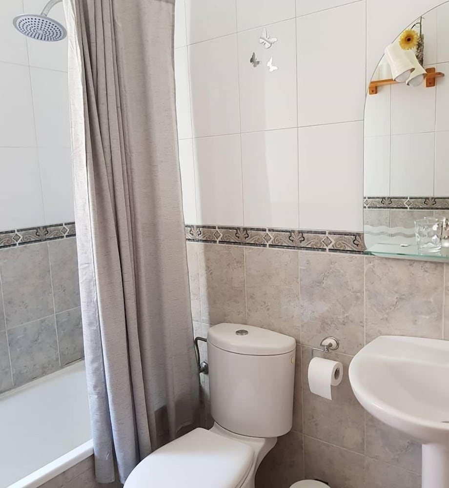 Фото Pensión La Vega