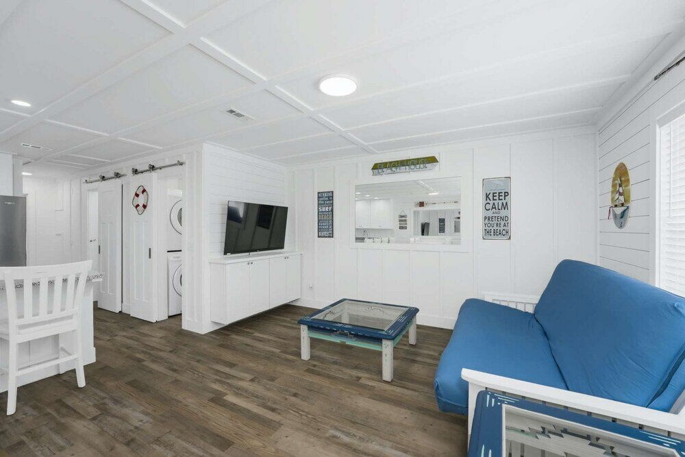 Фото Sunset Escapes B