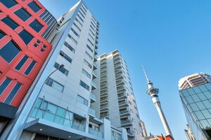 Гостиница Chic 3 Bedroom City Central with Parking в Окленде