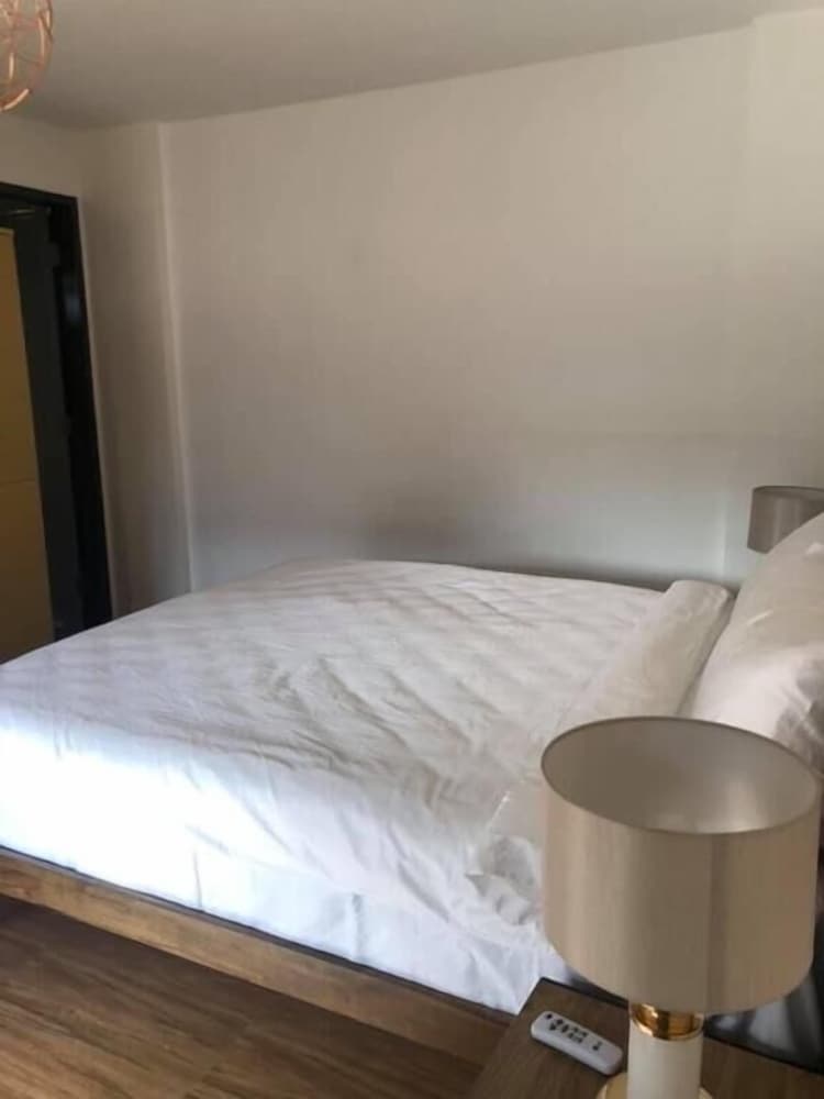 Фото Unwnd Residences Dumaguete