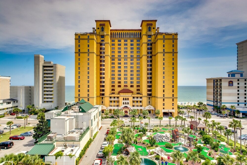 Фото отеля 1