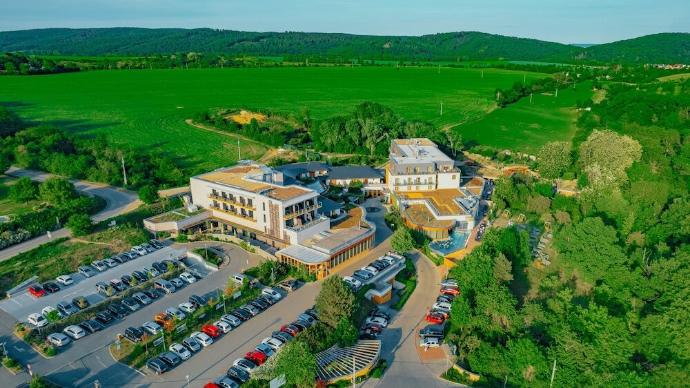 Фото Maximus Resort