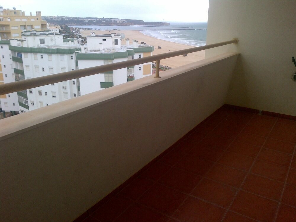 Фото Apartamentos Varandas da Rocha