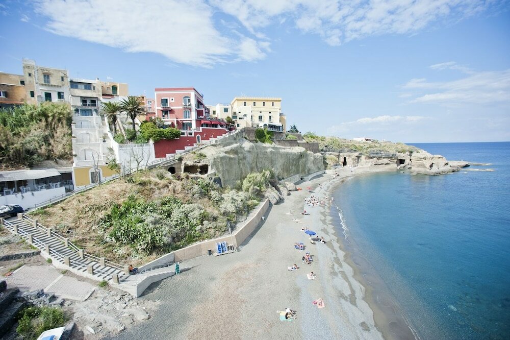 Фото Hotel Villa Iulia