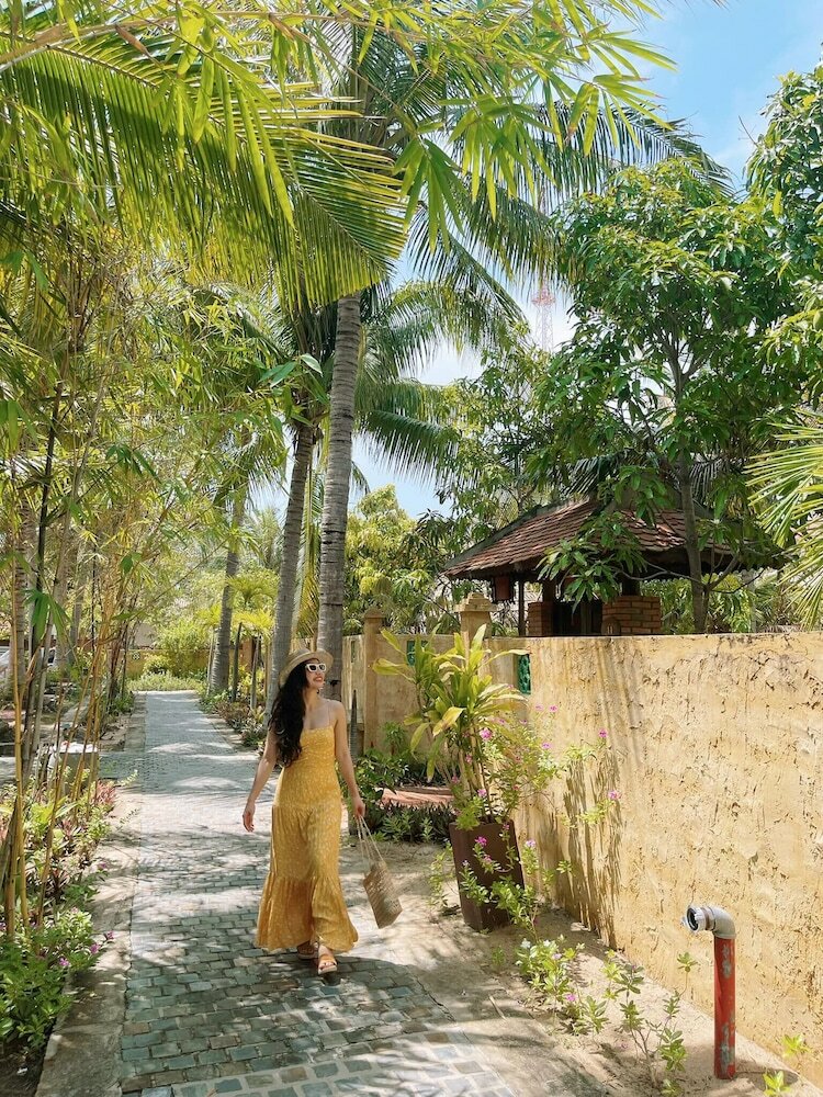 Фото Full Moon Village