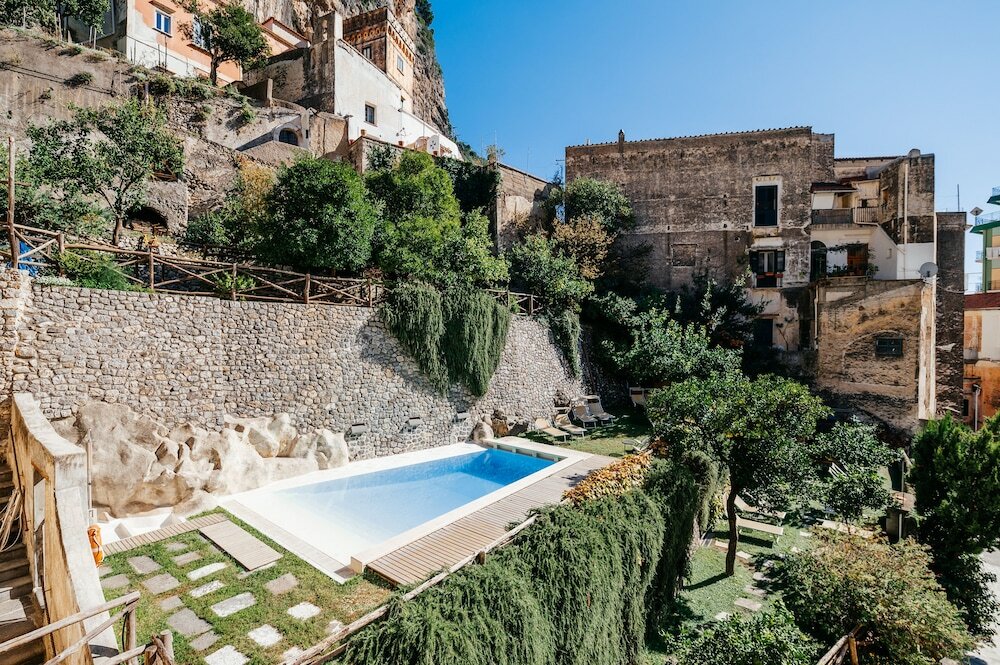 Фото Amalfi Resort