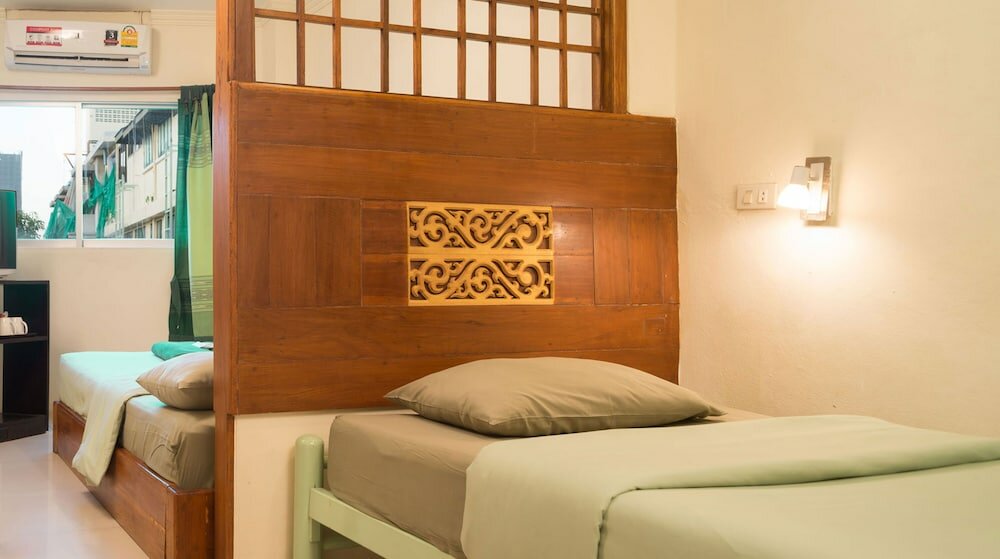 Фото New Road Guest House - Hostel