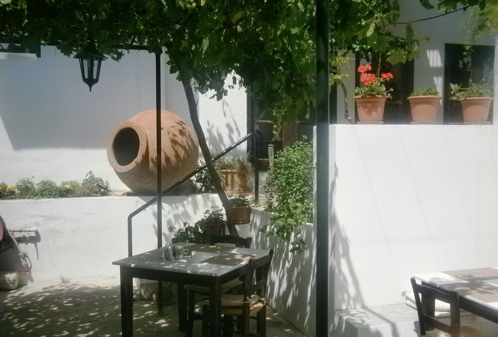 Фото Ambelikos Traditional AgroHotel