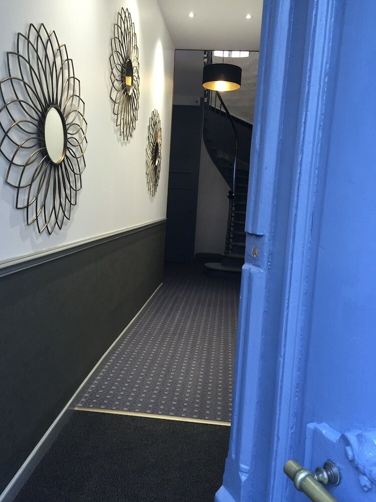 Фото Privilège Hôtel & Apparts Eurociel Centre Comédie