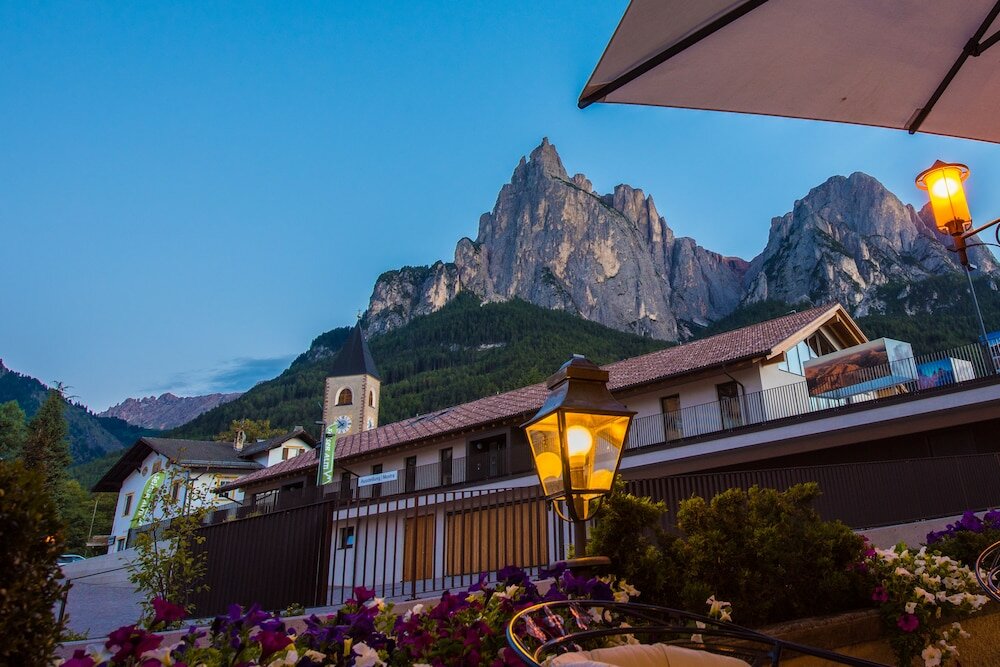 Фото Enzian Genziana