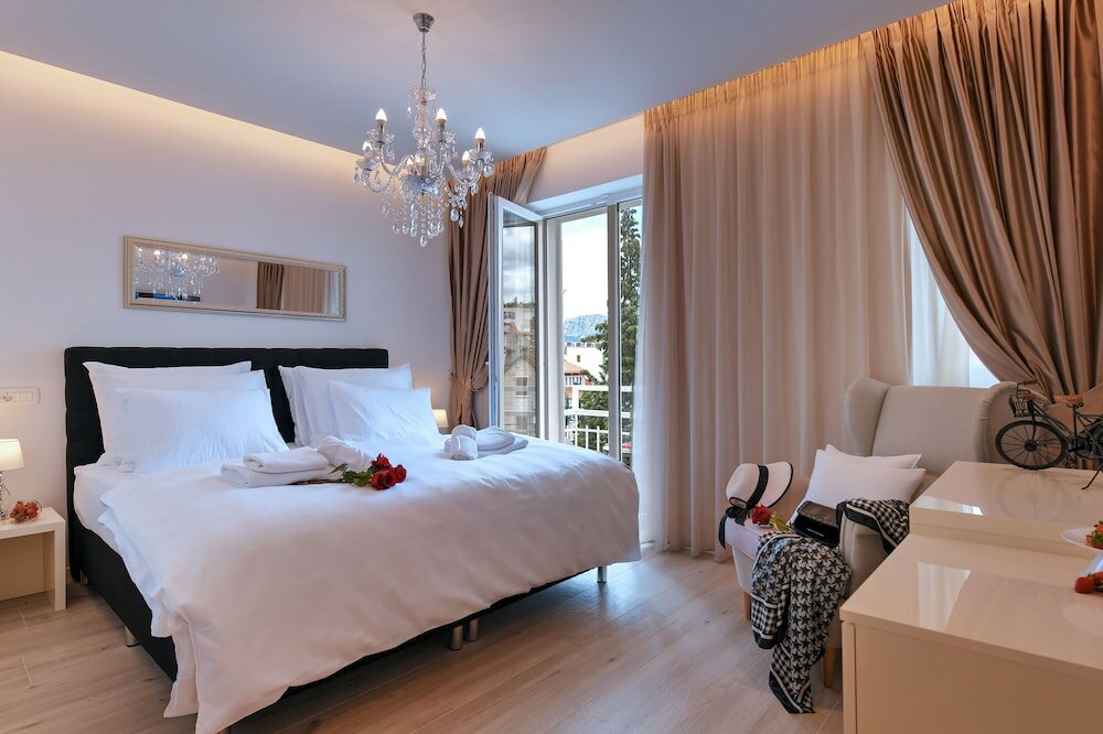 Фото VIA Porto Rooms