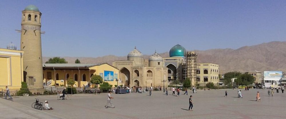 Фото отеля 1