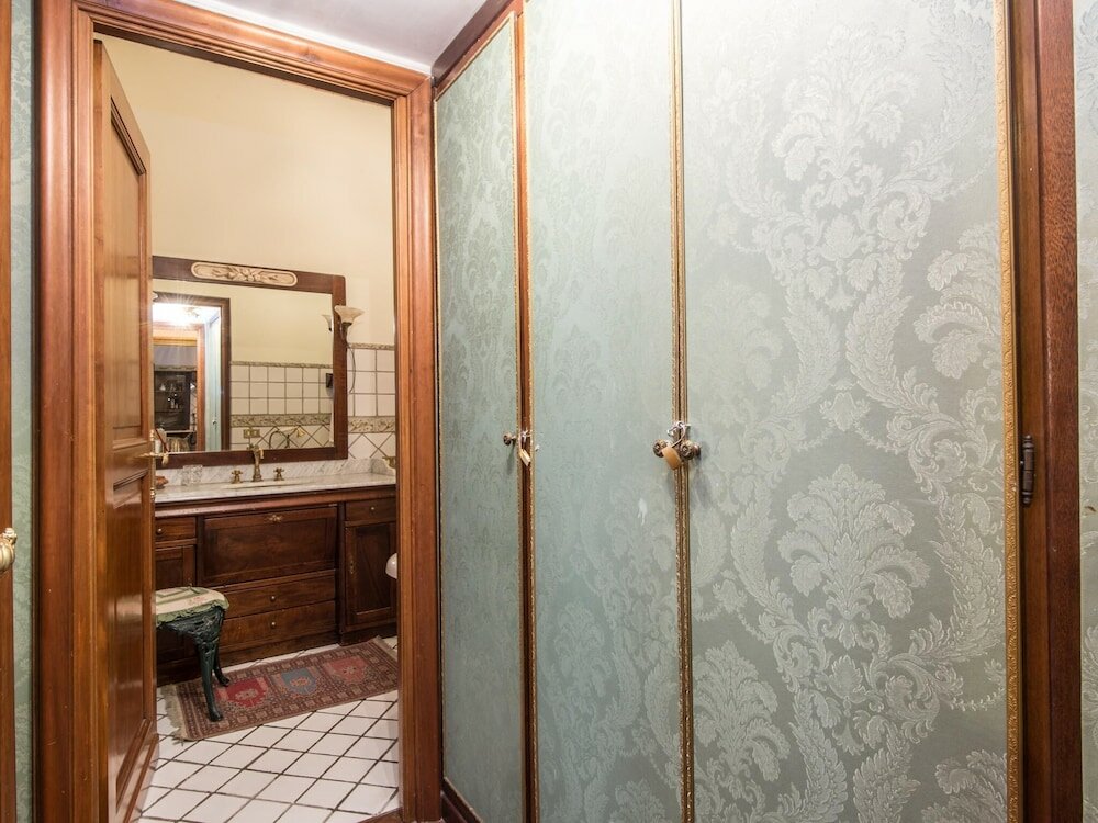 Фото Rsh Spanish Steps Luxury Apartment